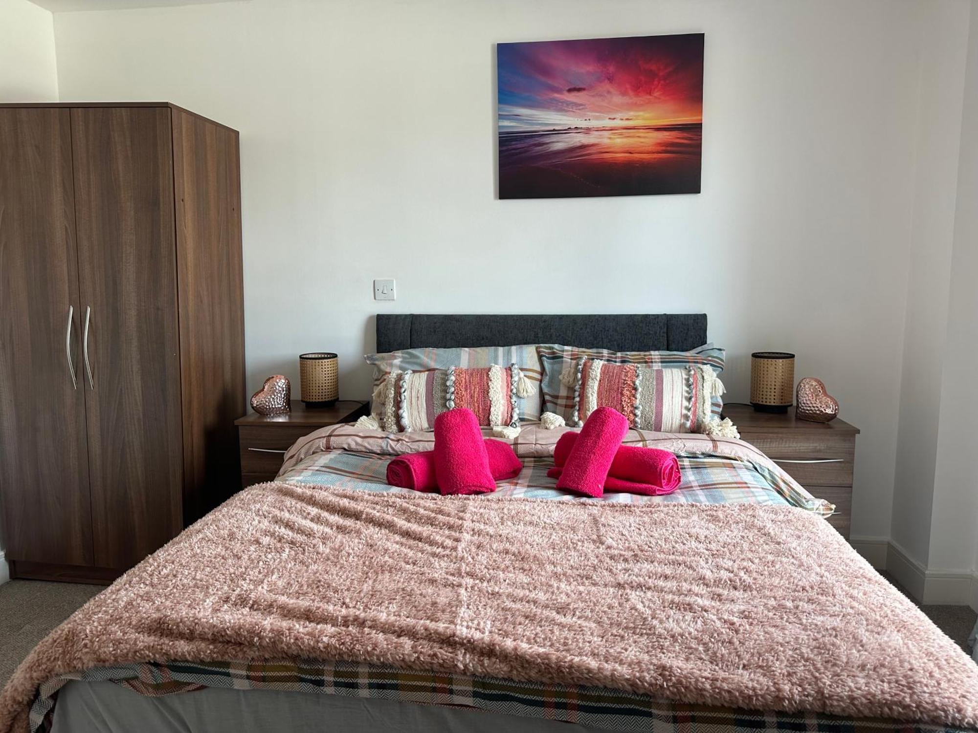 Water Front Apt Walk To The Beach & City Centre Swansea Exterior foto